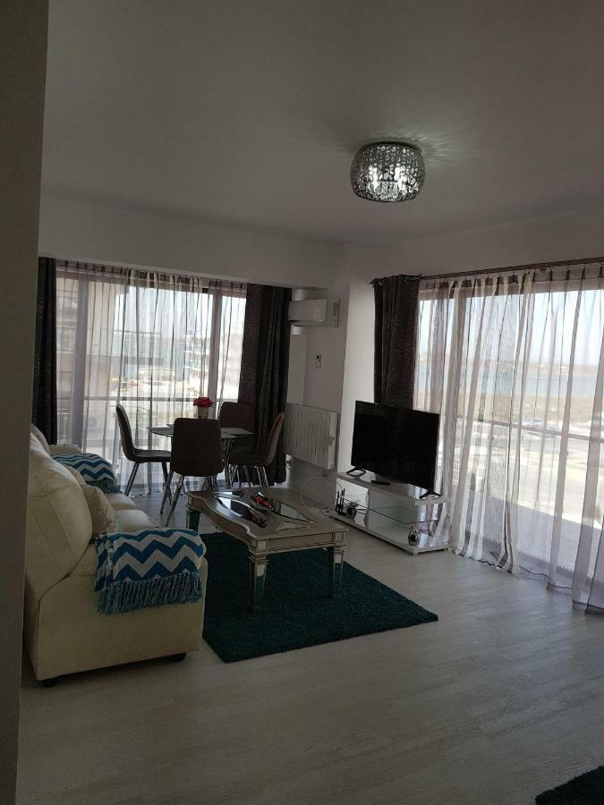 Desilva Residence Apartment Mamaia Exterior photo
